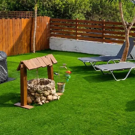 Apartamento Relaxing Garden In The Heart Of *